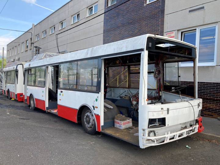 Prodej 2 ks - Trolejbusů 22Tr